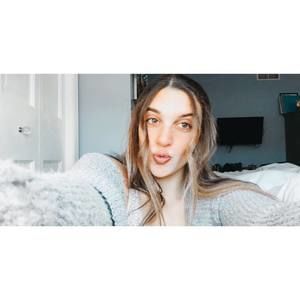 Meet your Posher, Macy